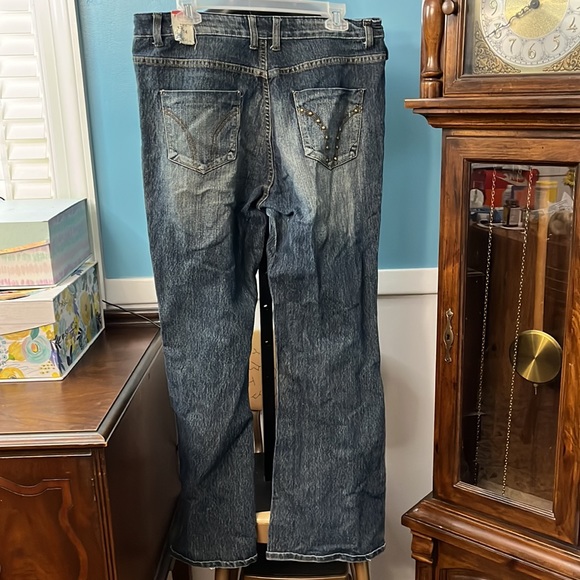 Moto Blues wide leg Jeans with metal embellishments - Picture 4 of 7